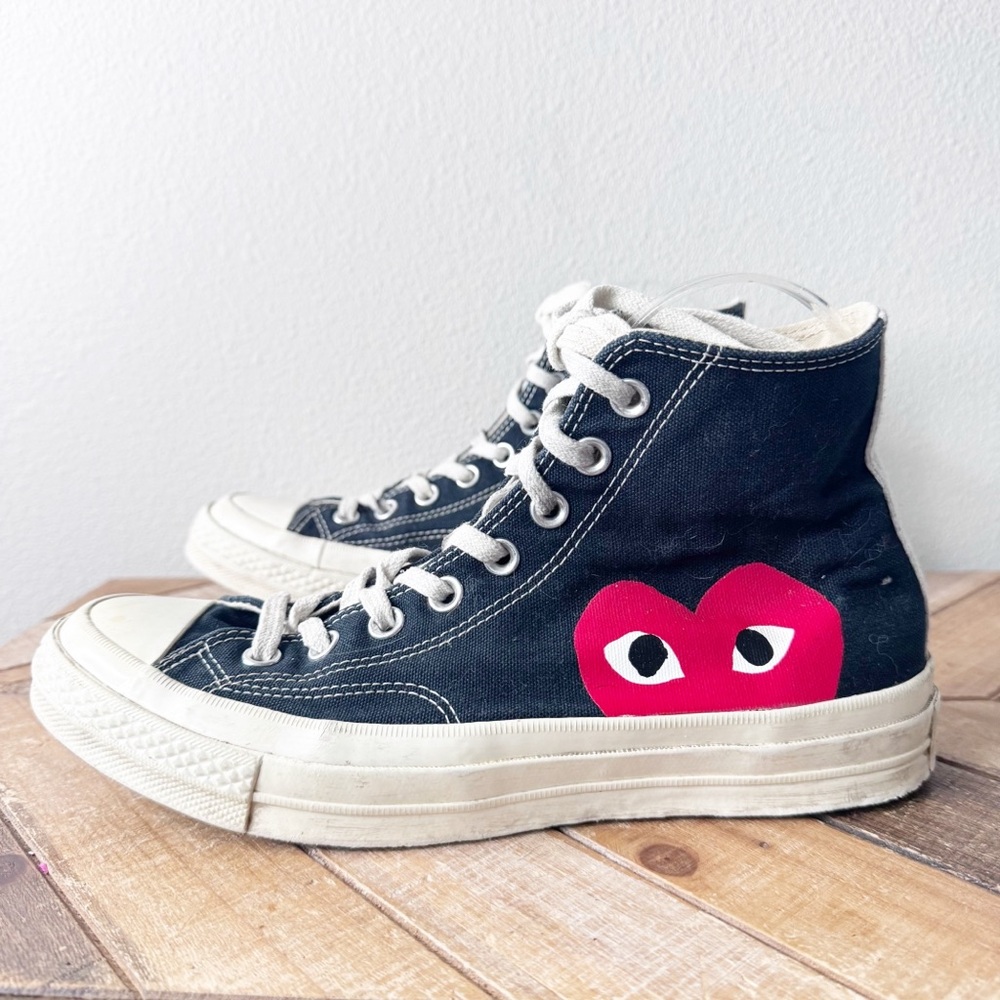 Converse x Comme des Garçons PLAY Chuck 70 - Picture 3 of 15